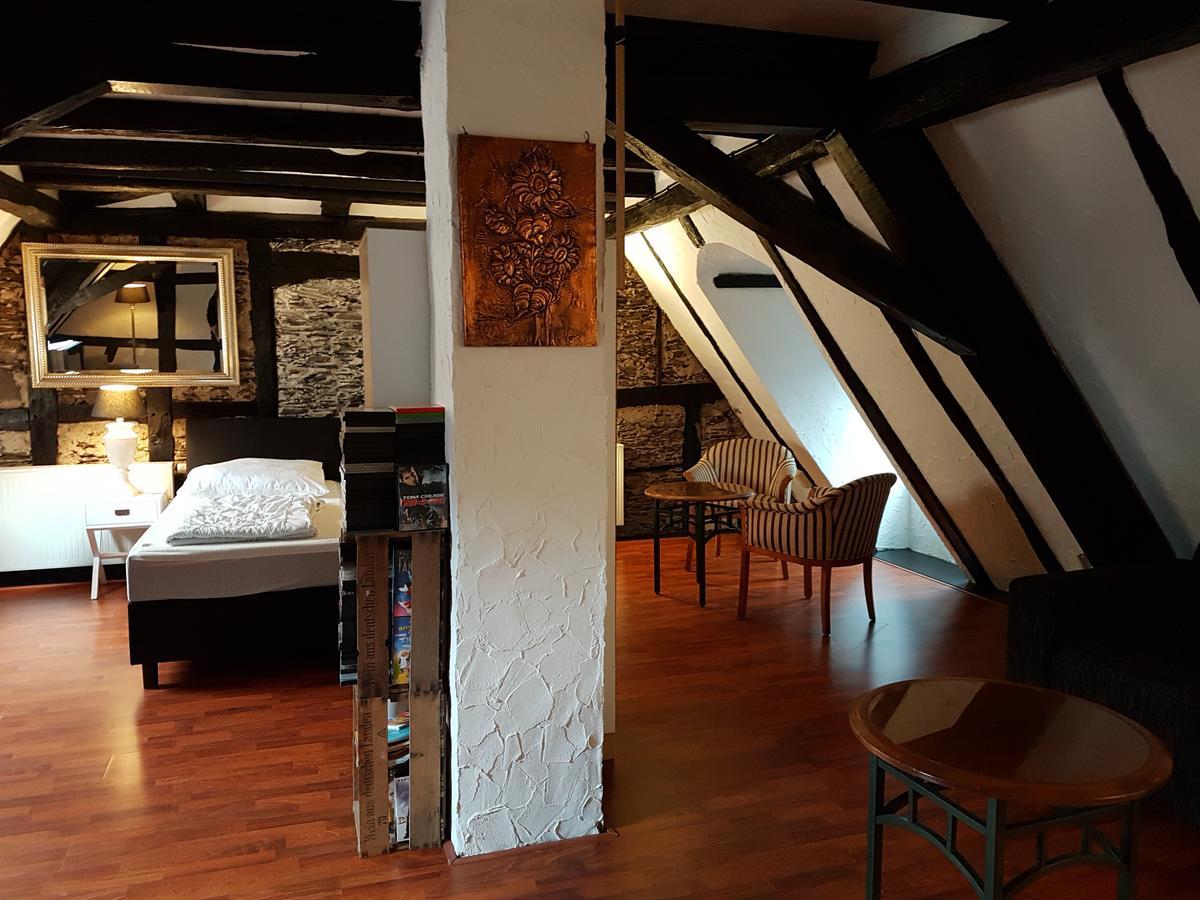 Haus Am Bachgasse - Haus Von 1777 Mit Sauna Zell Eksteriør billede